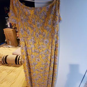 Cato 22/24 Plus Maxi Dress Yellow Floral